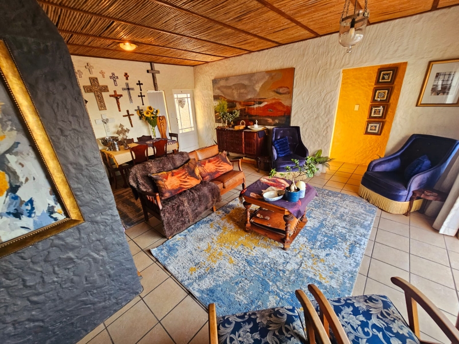To Let 3 Bedroom Property for Rent in Stilbaai Wes Western Cape